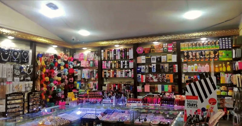 مارينا مول 4