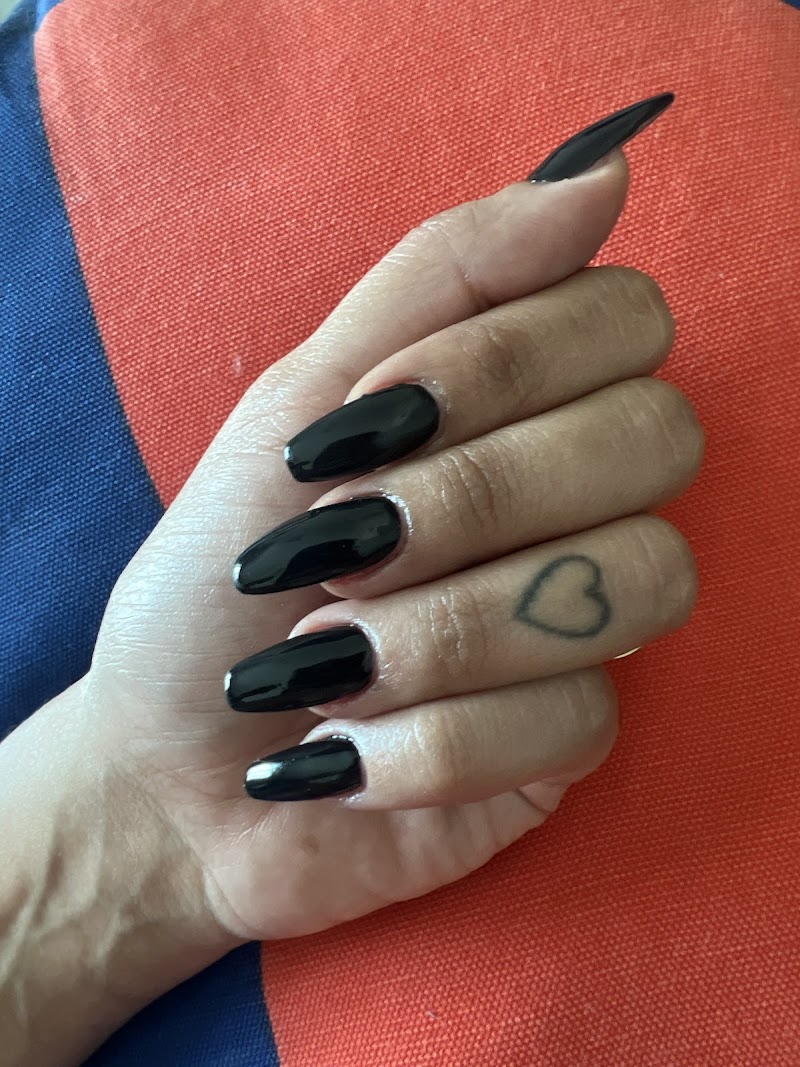 روهي بيوتي كونسييرج - صالون خدمات منزلية للأظافر، إزالة الشعر، الرموش والتدليك 4