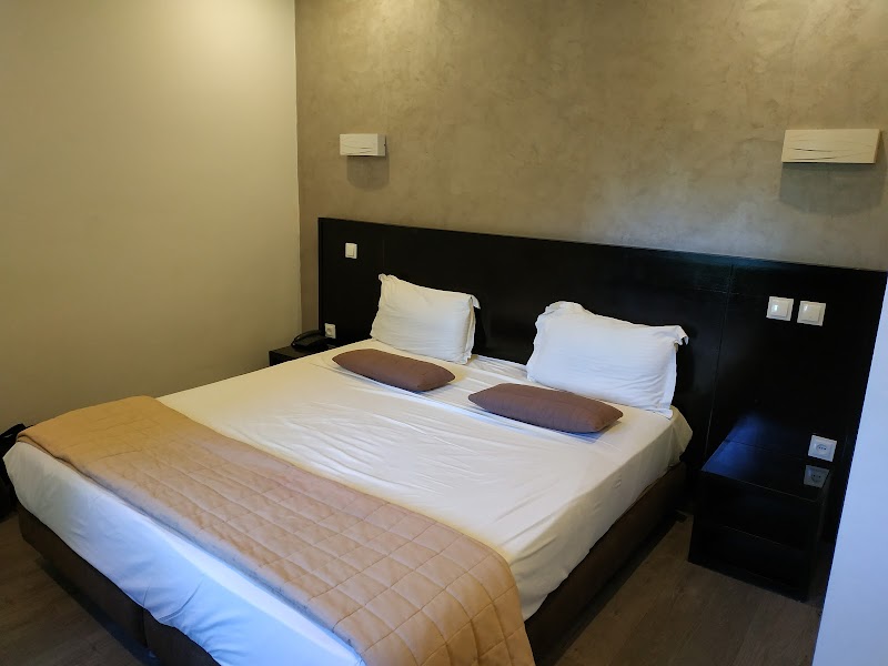 فندق المنى 2