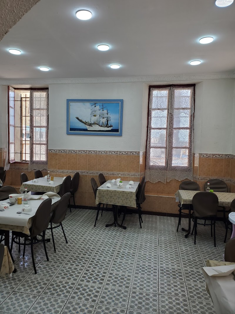 مطعم لستوان دي مير