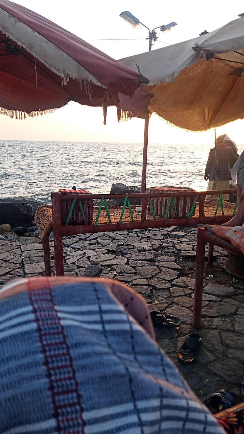 كورنيش الحديدة 4