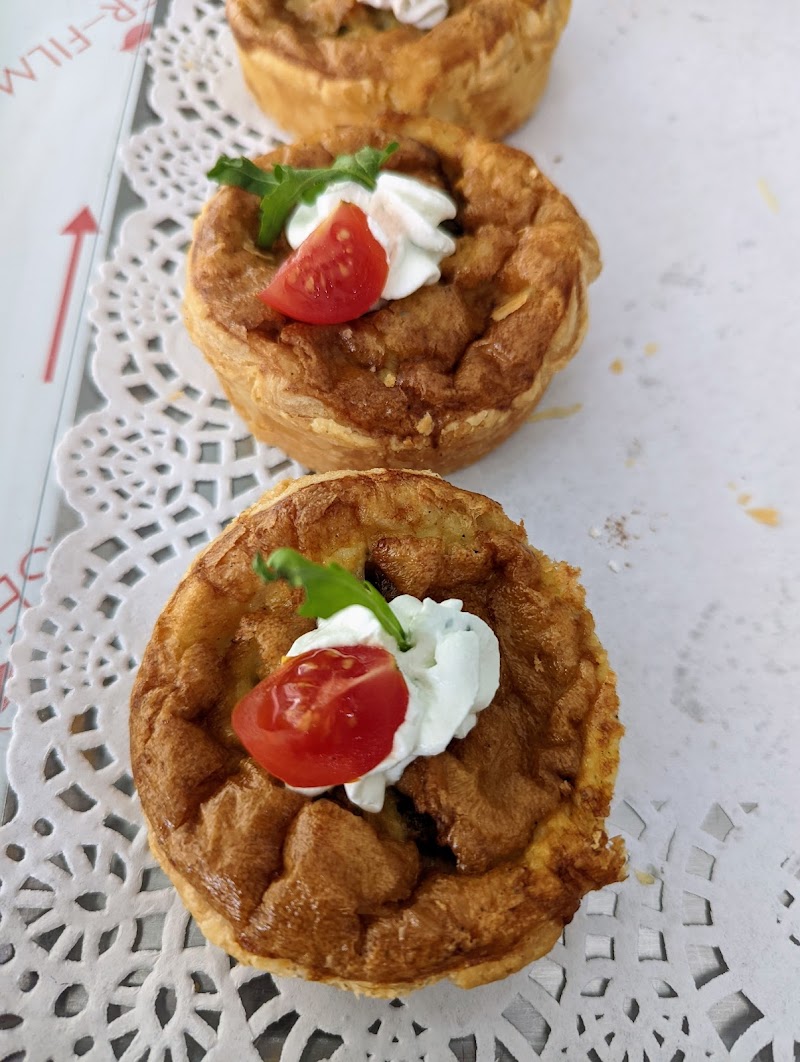 فلورانس مكناس 2