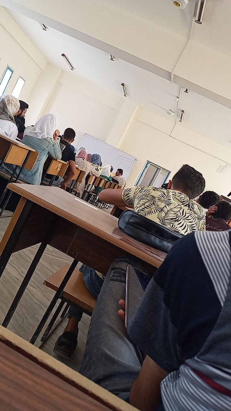 كلية الهندسة الميكانيكية والكهربائية 2