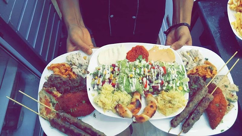 مطعم سبعة غداء