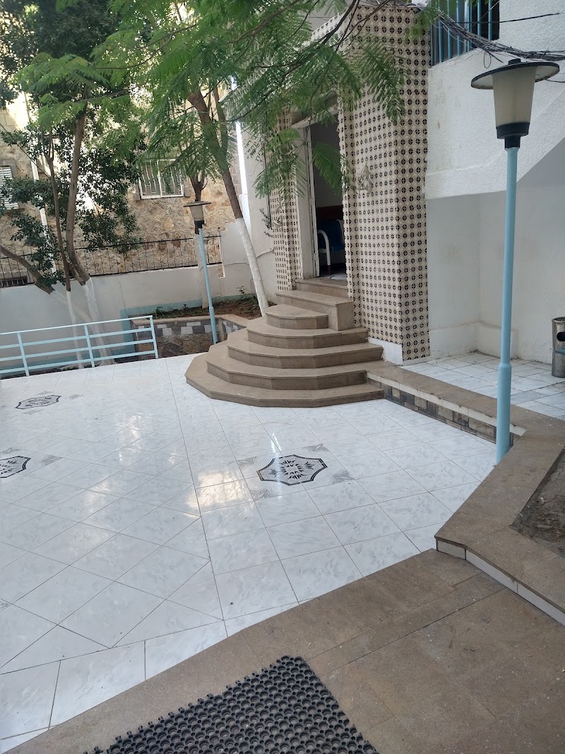 مستشفى تعز التخصصي د.عادل البالوس 2