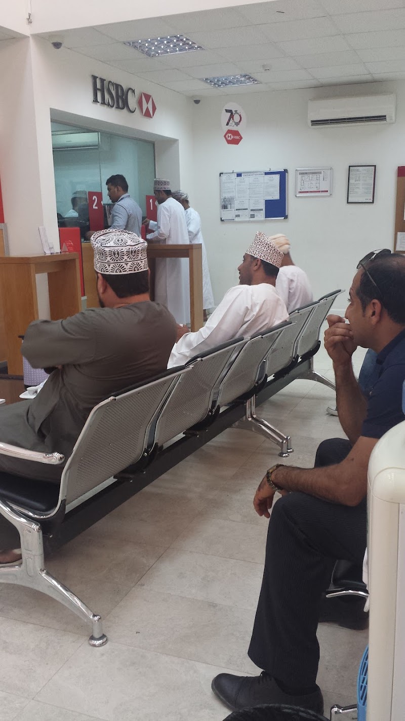 البنك البريطاني العماني 4