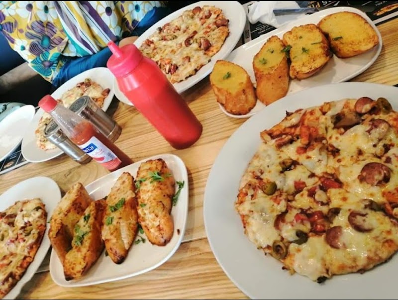 مطعم ديبونيرز 2