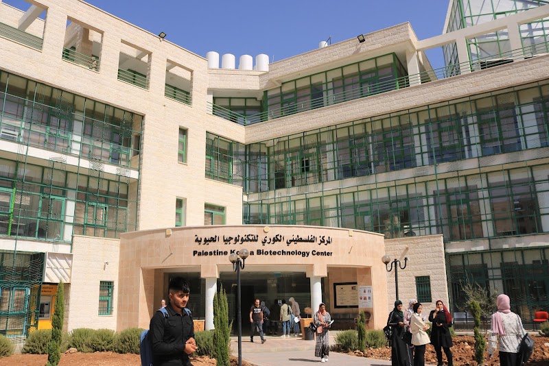 كلية المهن التطبيقية 6