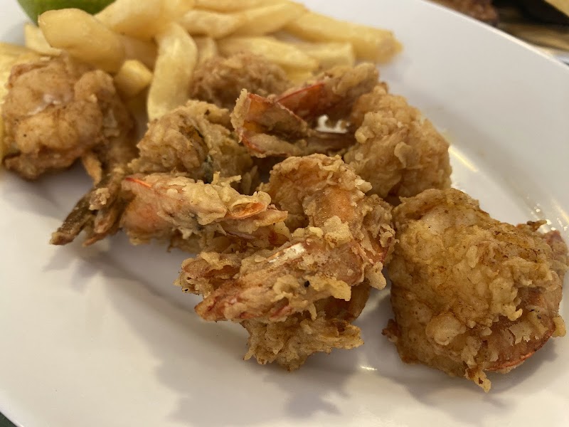 مطعم سمكوزا للمأكولات البحرية 4