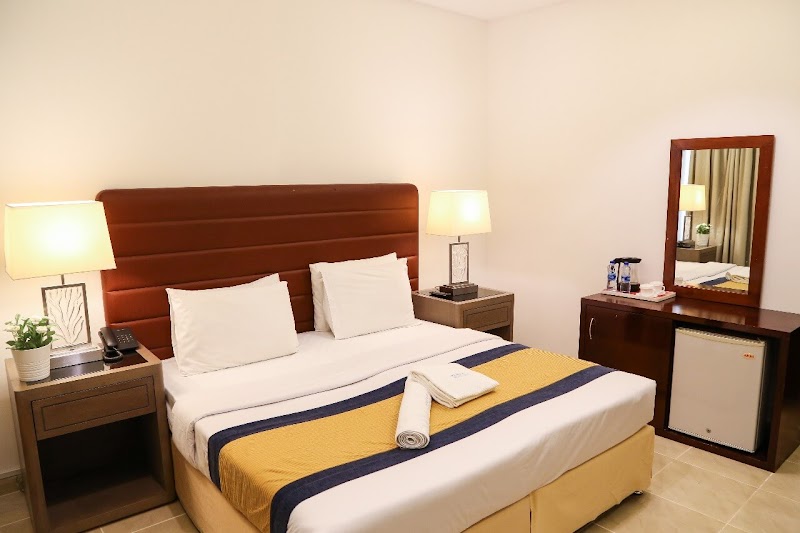 فندق ميرمايد بيتش 2