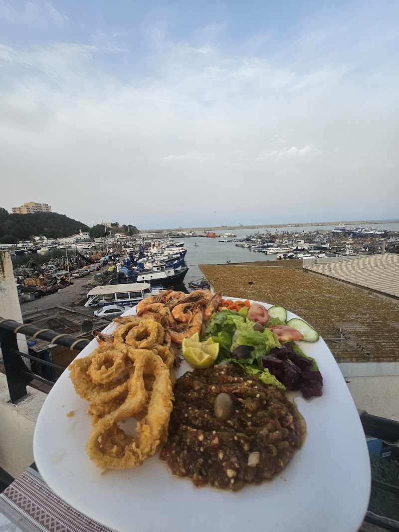 مطعم المارينا