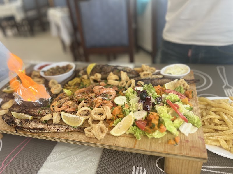 مطعم المارينا 2