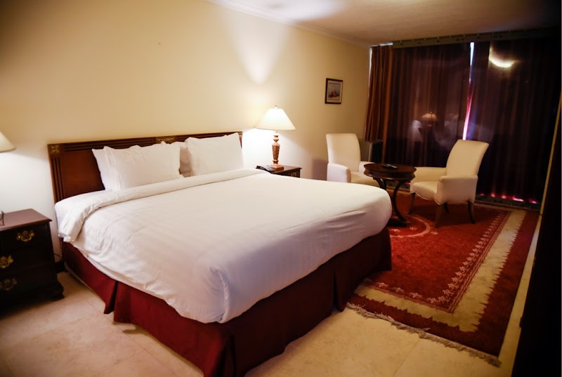 فندق شيراتون 2