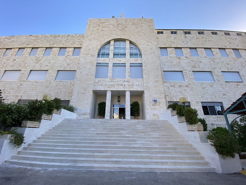 كلية تراسنطة