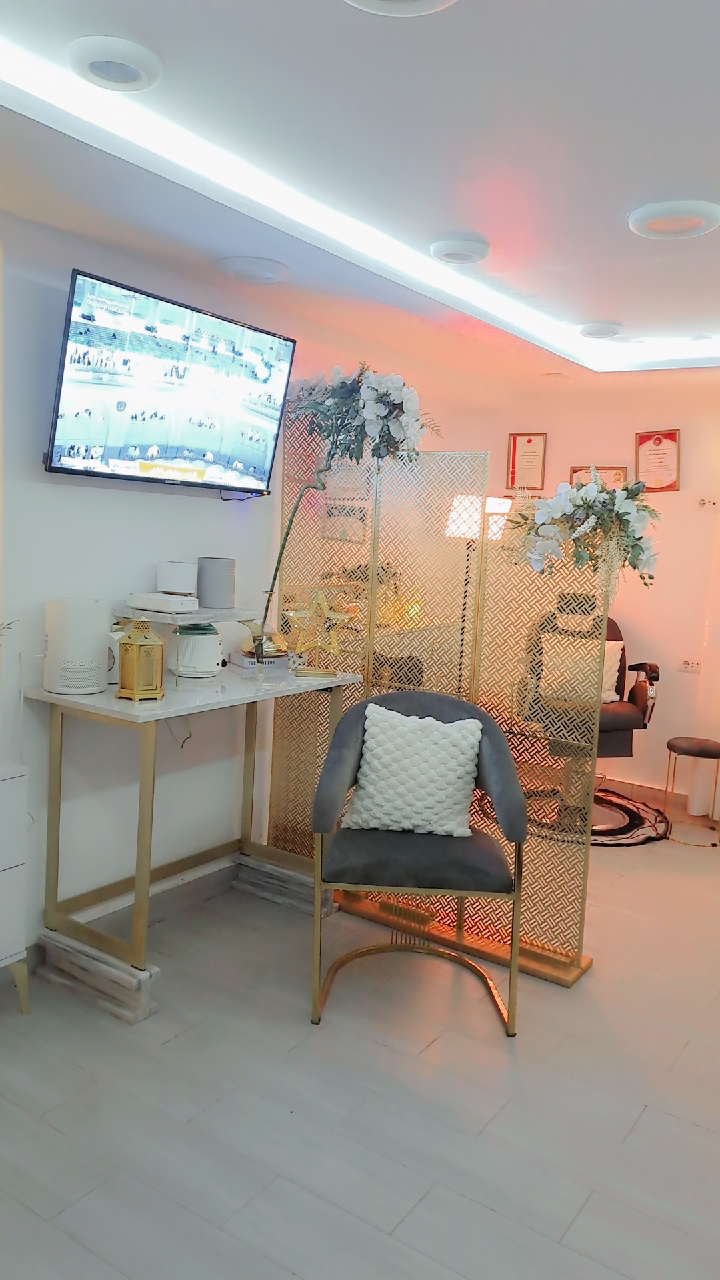 مركز زهيرة للتجميل