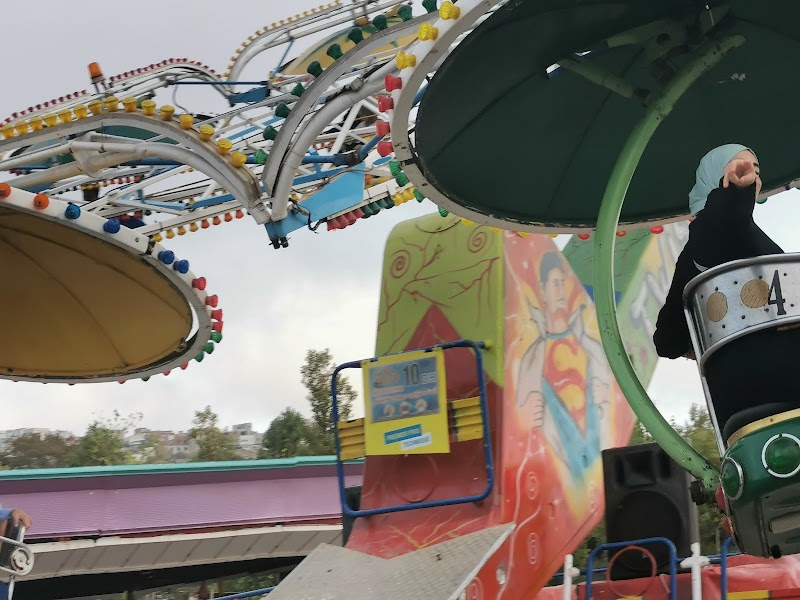 حديقة الألعاب