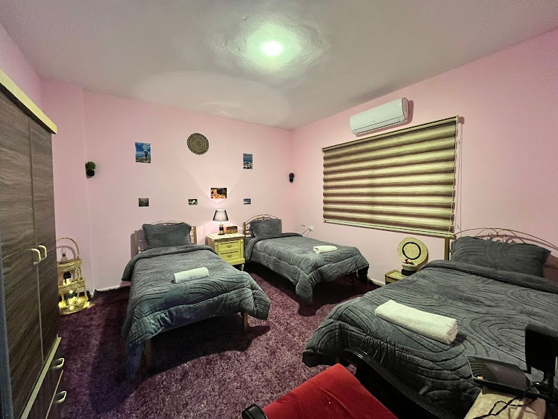 بيت البستان وأم قيس 4