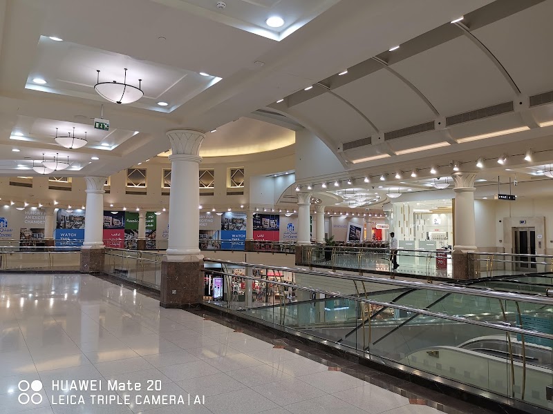 مركز دبي التجاري 3