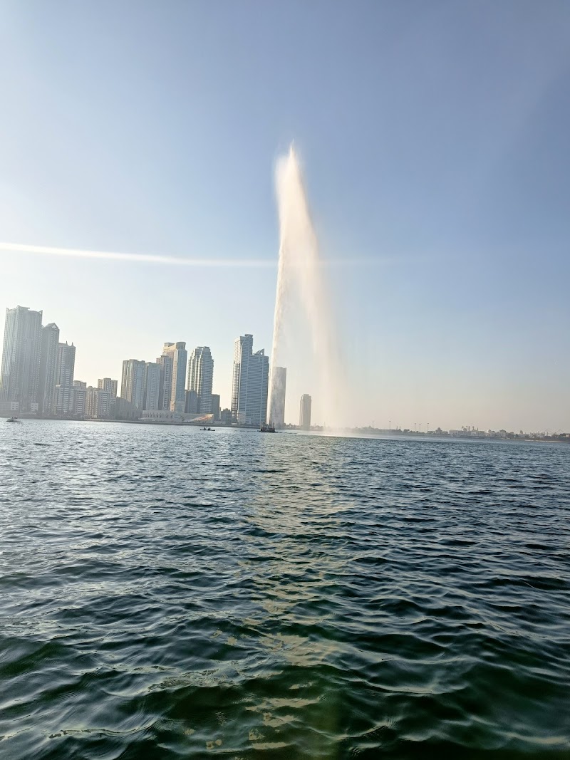 قوارب عالم المرح - مجاز