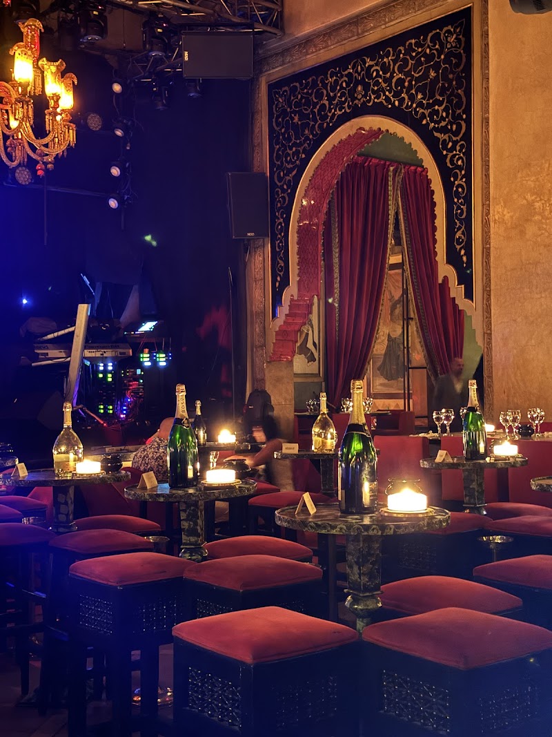 Jad mahal restaurant 4