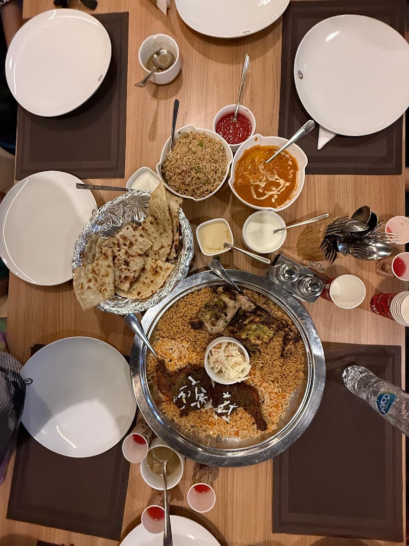 مطعم تشيل أوت 4