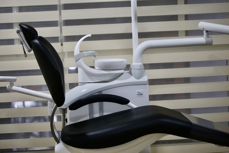 مركز أسنان سُنَبا - د. شيماء أبو الحسن 4