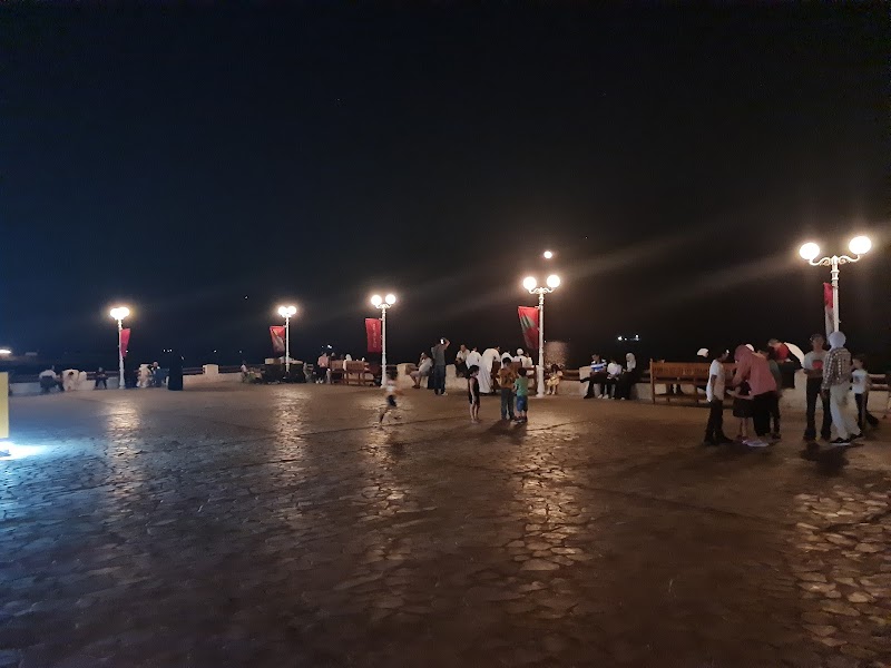 سوق الوكرة 3