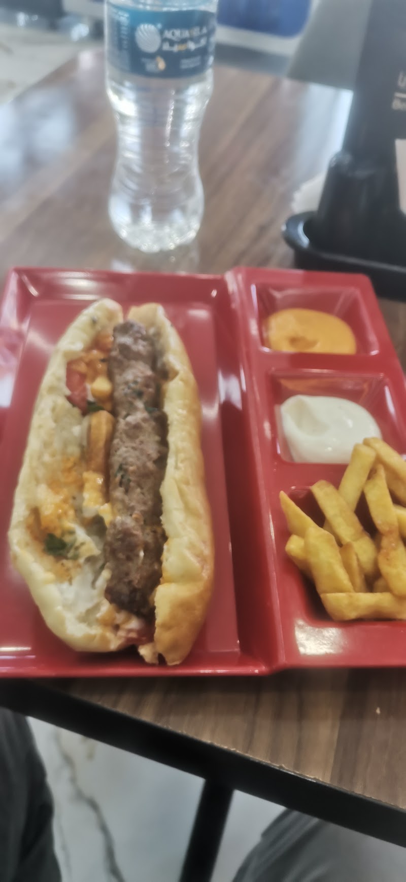 مطعم ومقهى بيرويا 4