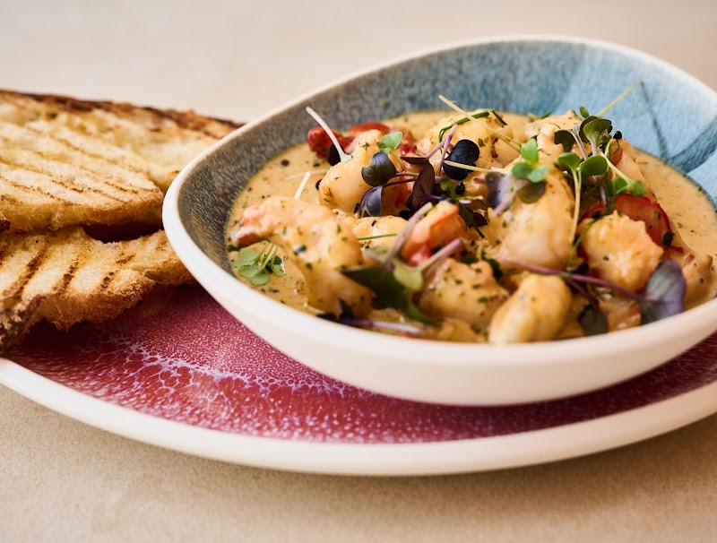 مطعم العنوان 2