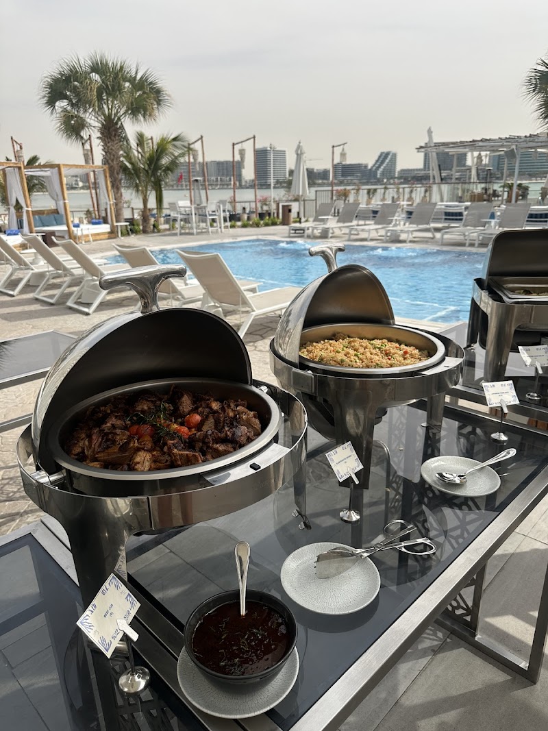 كافيه ديل مار Beach Club أبو ظبي 3