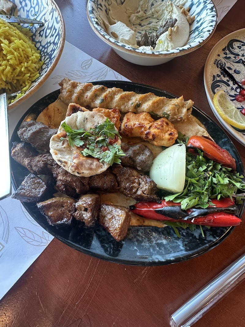 مطعم المشوار 3