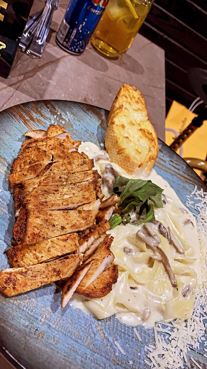 مطعم وكافيه سيفوري 9