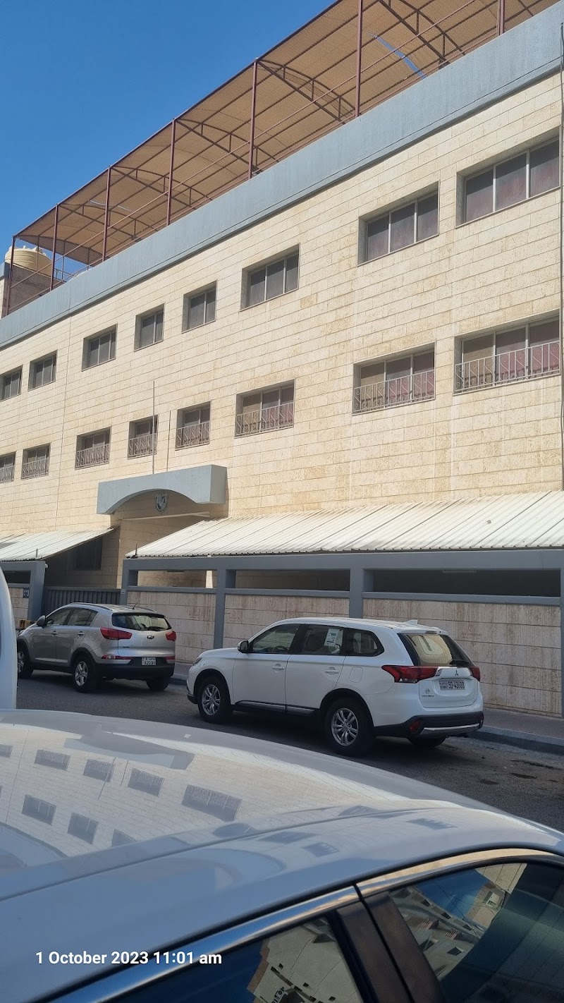 المدرسة الاكاديمية الهندية الانجليزية 4