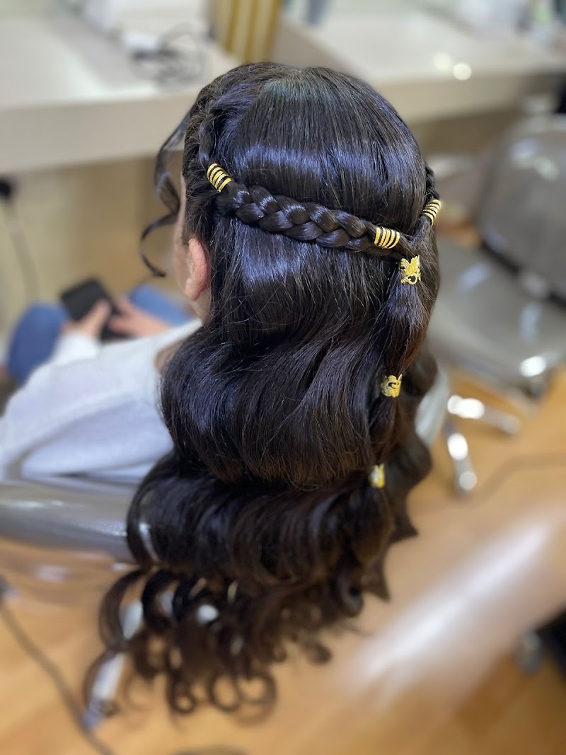 صالون الجمال سينيغتشر 3