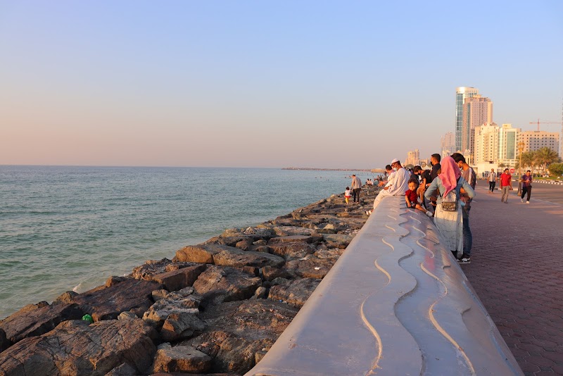 شاطئ عجمان 2