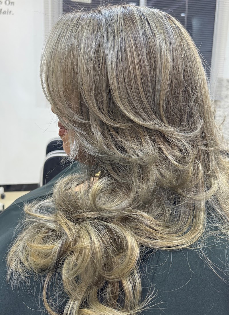 صالون وسبا ديم