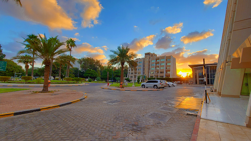 جامعة خليفة - حرم سان 4