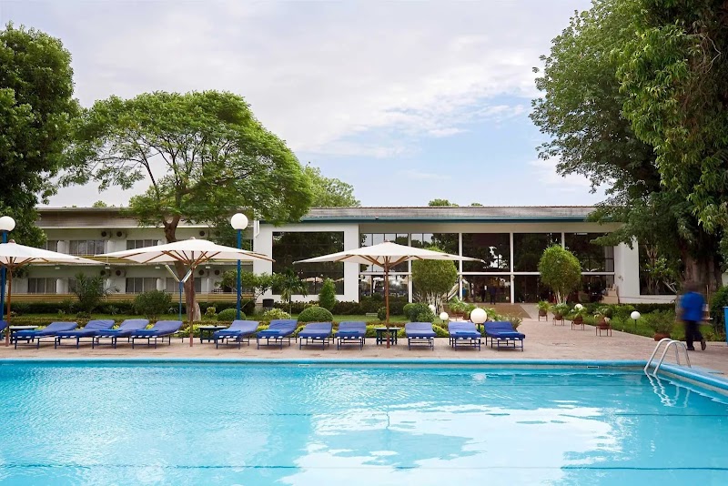 فندق لا تشاديان نجامينا