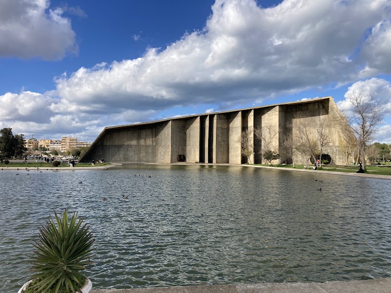 جامعة العلوم والتكنولوجيا هواري بومدين