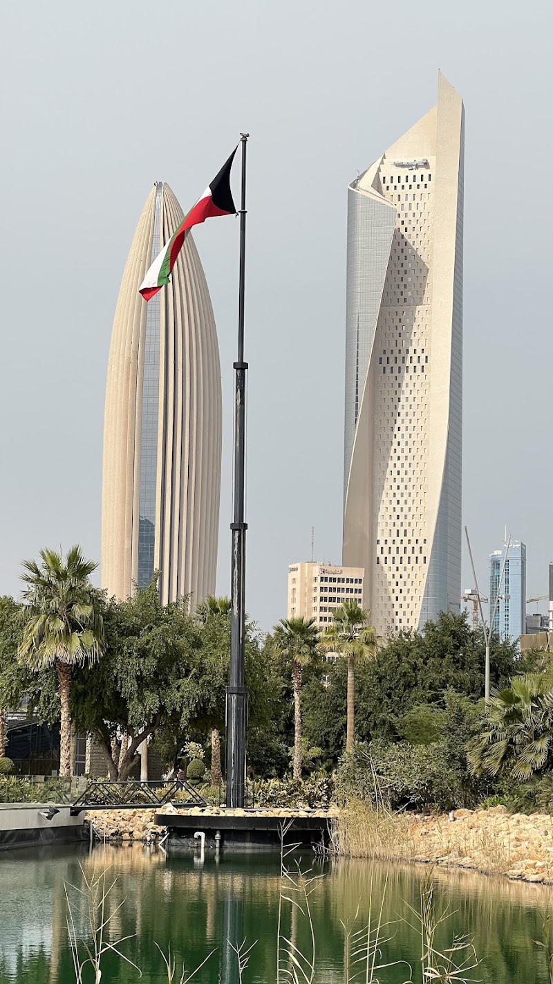 فرع المقر الرئيسي لبنك الكويت الوطني 3