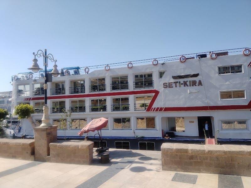 رحلة الأقصر