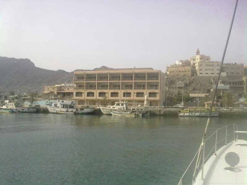 بوابة عدن البحرية السياحية 4