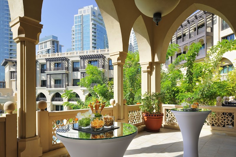 فندق القصر داون تاون