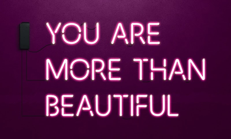 TIPS'NTOES - صالة الجمال