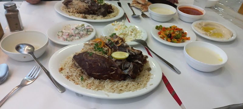 مطعم الخليل 7