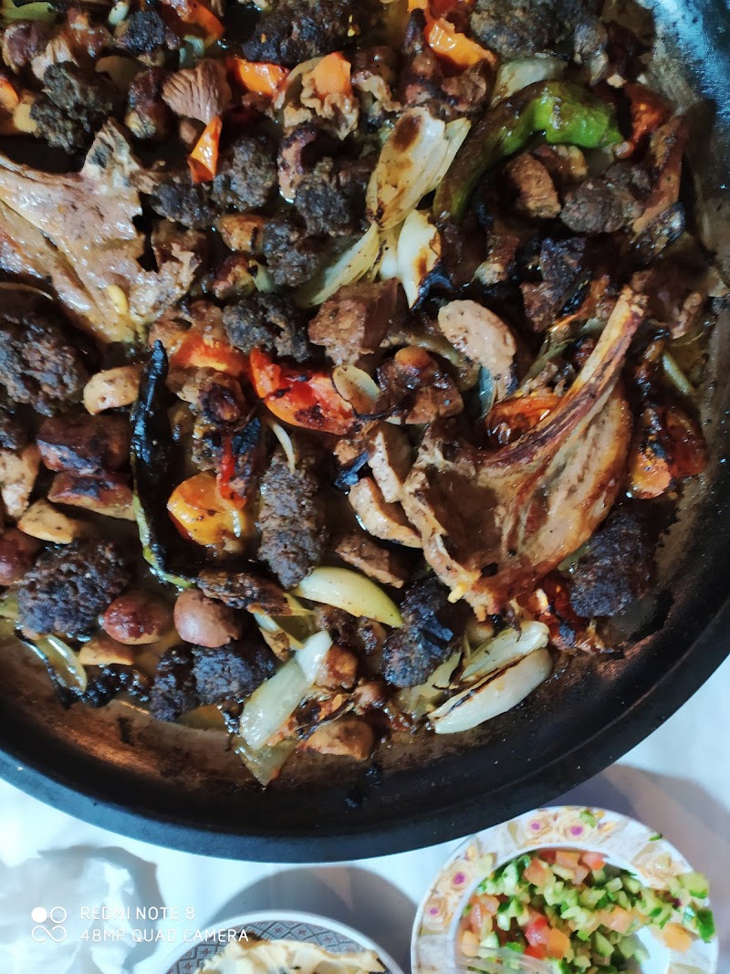 مطعم الخليل 9