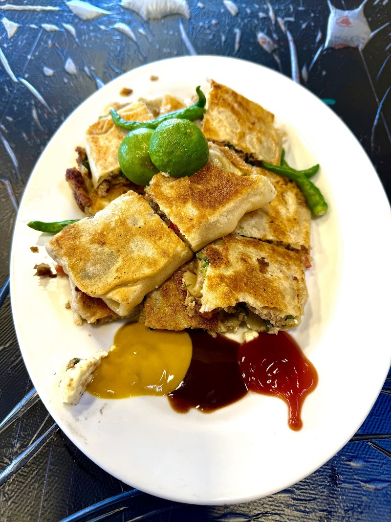 مطعم المذاق اليمني 2