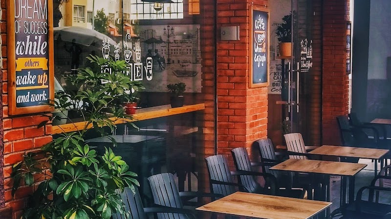 مقهى ومطعم إنجوي