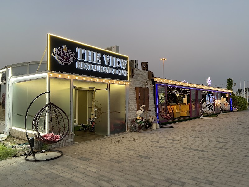 مطعم وكافيه ذا فيو