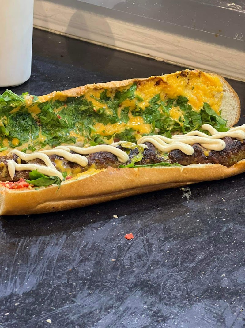 مطعم كباب الشرق 2